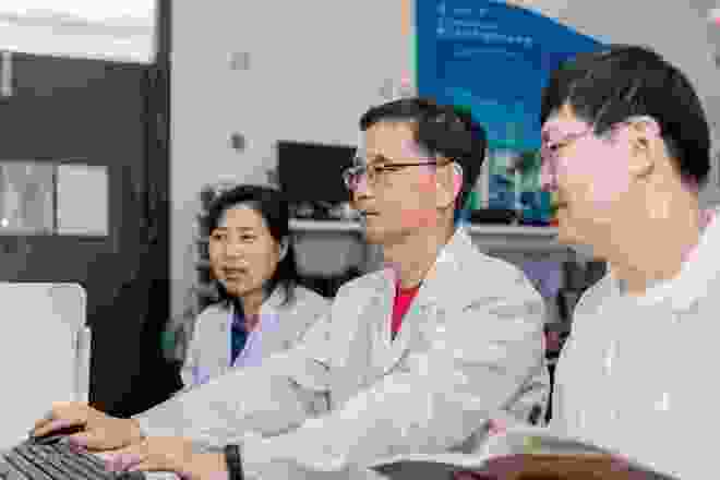 把成本降至进口产品的14！上理工自主研发的这台国产分析仪器秀出“中国制造”硬实AG九游会力(图1)